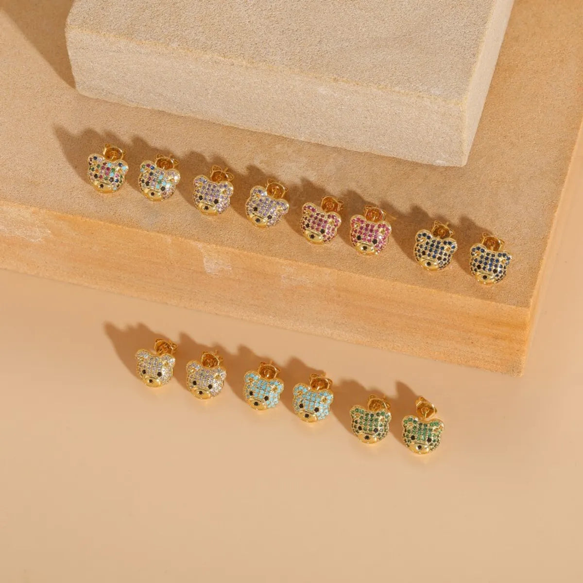 1 Pair Cute Simple Style Bear Plating Inlay Copper Zircon 14k Gold Plated Ear Studs