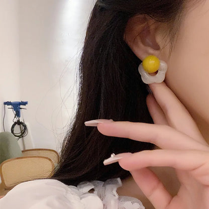 1 Pair Cute Simple Style Classic Style Flower Resin Ear Studs