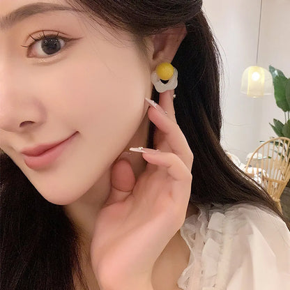 1 Pair Cute Simple Style Classic Style Flower Resin Ear Studs