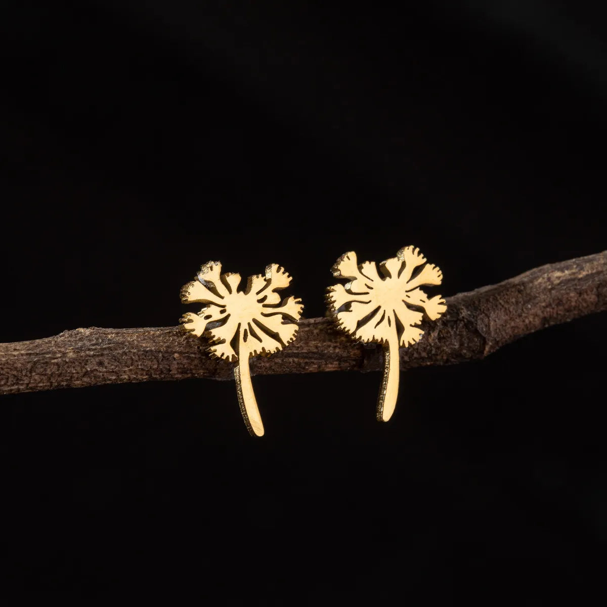 1 Pair Cute Simple Style Dandelion Polishing 304 Stainless Steel 18K Gold Plated Ear Studs