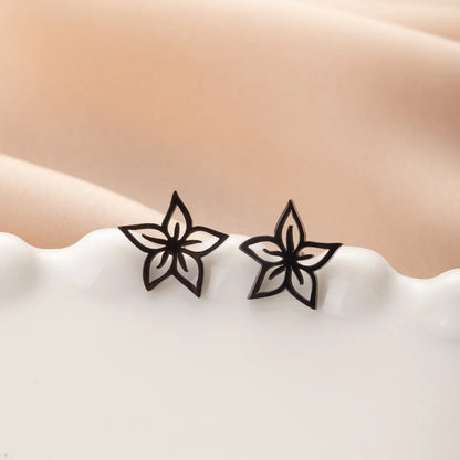 1 Pair Cute Simple Style Dog Cat Flower Polishing Hollow Out 304 Stainless Steel 18K Gold Plated Ear Studs