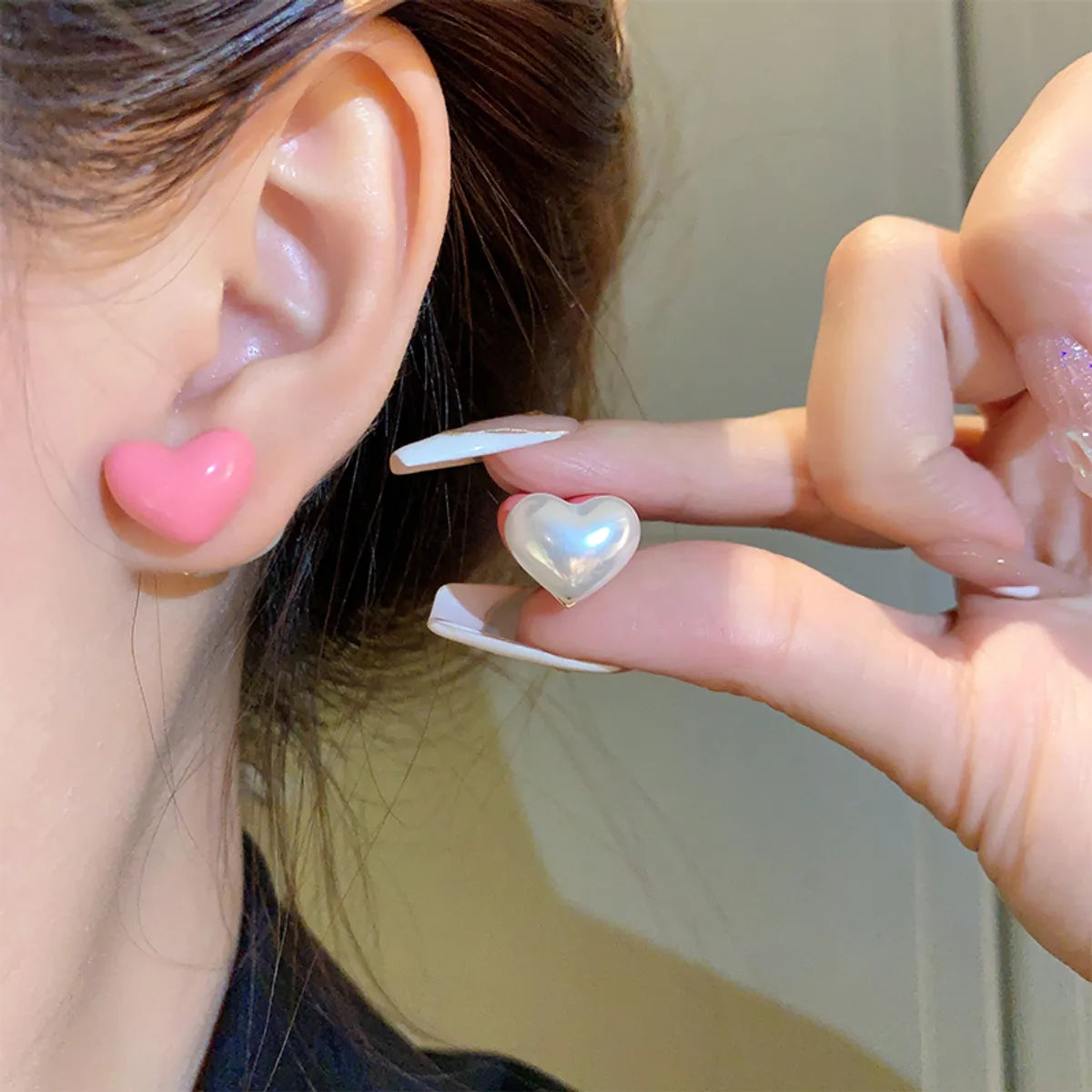 1 Pair Cute Simple Style Heart Shape Inlay Arylic Alloy Acrylic Ear Studs