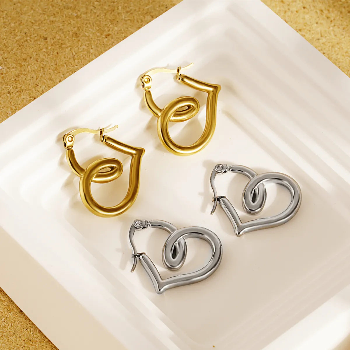 1 Pair Cute Simple Style Heart Shape Plating Stainless Steel 18k Gold Plated Earrings