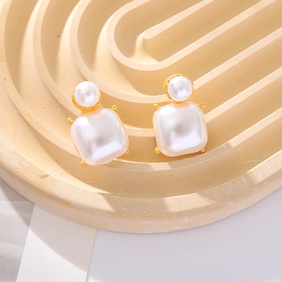 1 Pair Cute Square Inlay Alloy Artificial Pearls Ear Studs