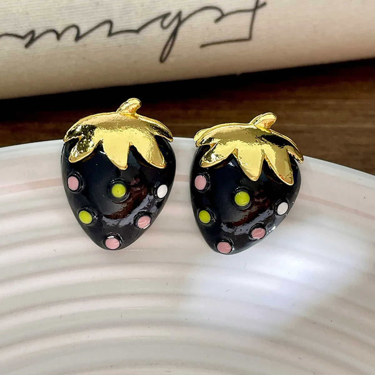 1 Pair Cute Strawberry Enamel Plating Alloy Ear Studs