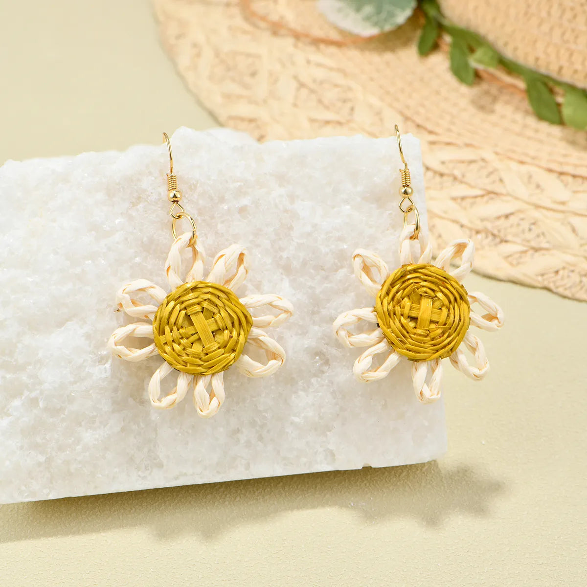 1 Pair Cute Sunflower Plastic Drop Earrings