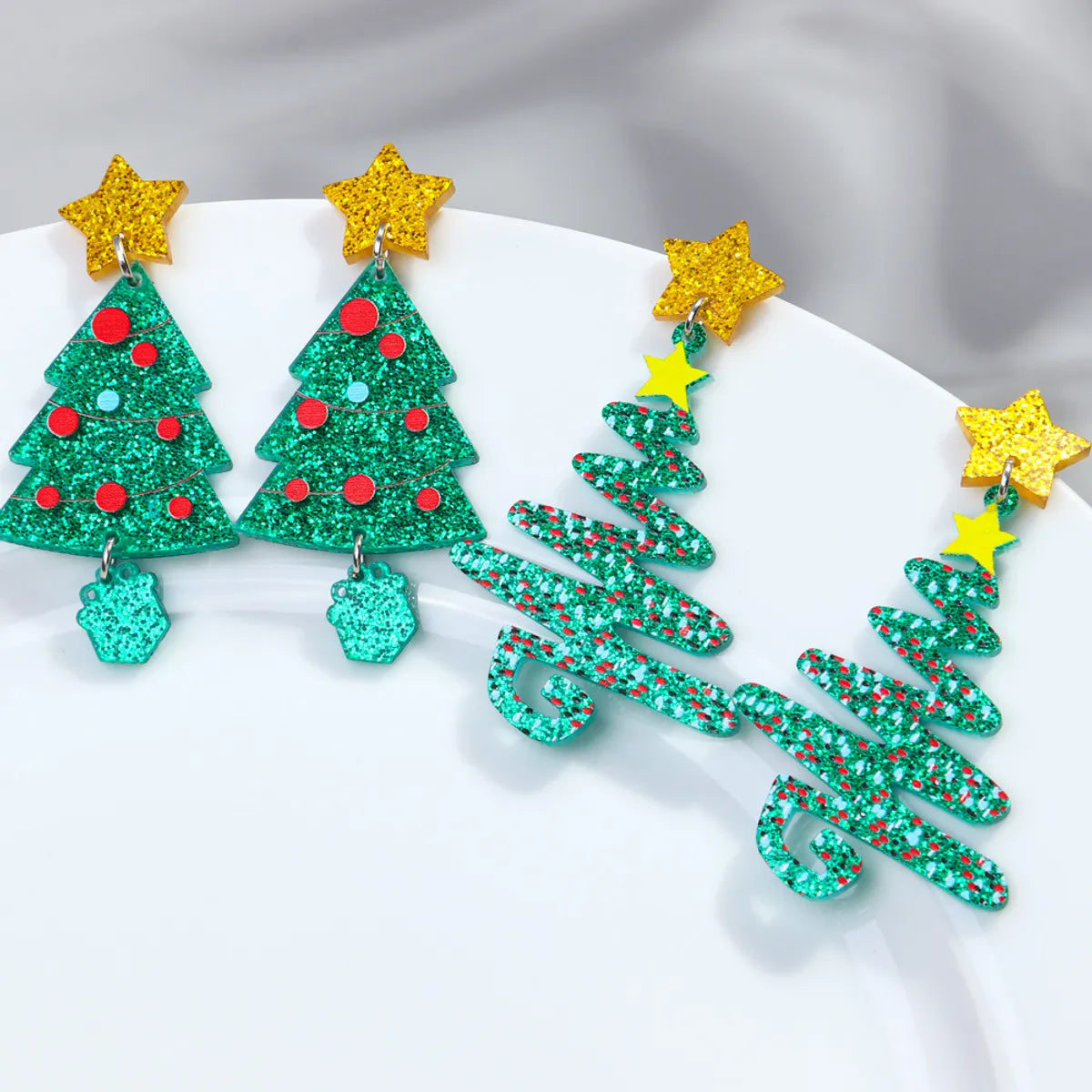 1 Pair Cute Sweet Christmas Tree Arylic Drop Earrings