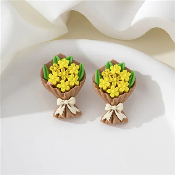 1 Pair Cute Sweet Flower Bouquet Resin Ear Studs