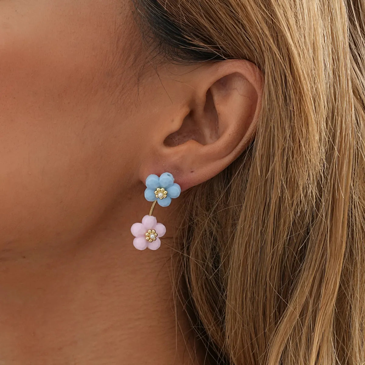 1 Pair Cute Sweet Flower Plating Alloy Resin Drop Earrings