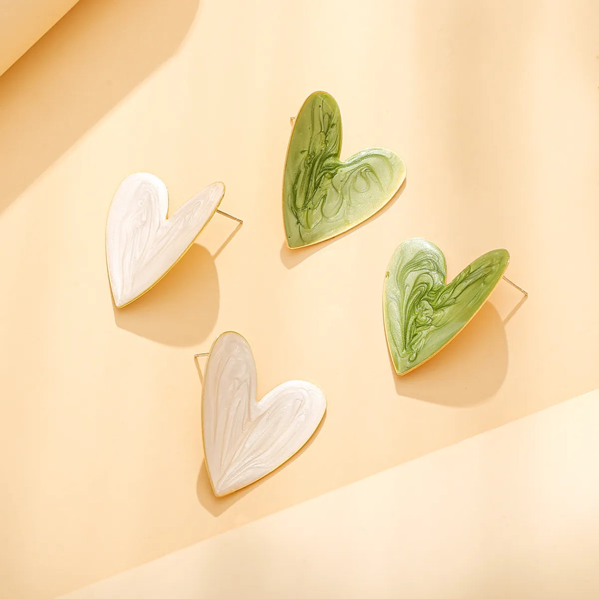 1 Pair Cute Sweet Heart Shape Drip Glazed Alloy 14K Gold Plated Ear Studs