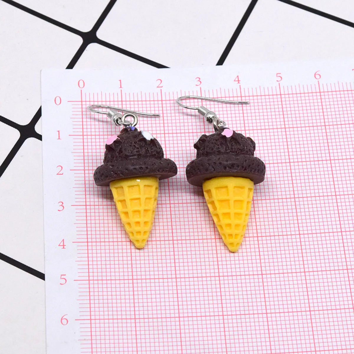 1 Pair Cute Sweet Simple Style Cartoon Resin Drop Earrings