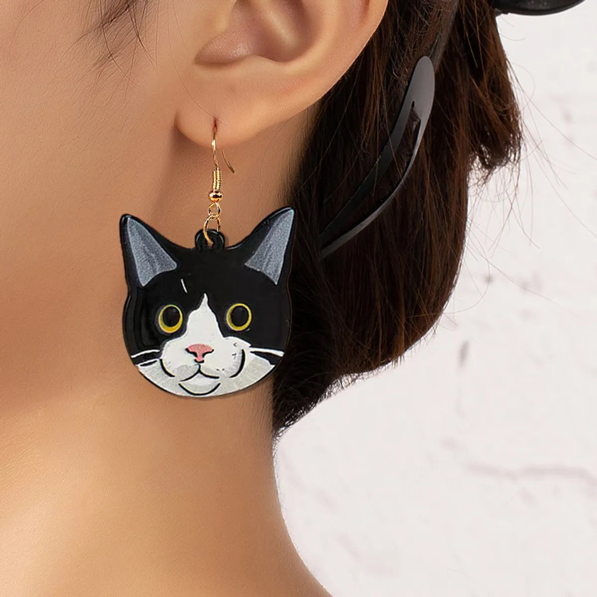 1 Pair Cute Sweet Simple Style Cat Arylic Drop Earrings