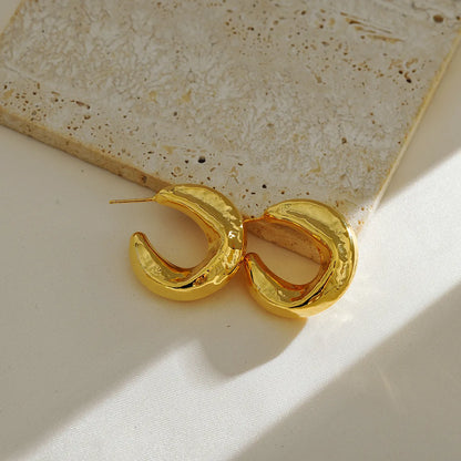 1 Pair Elegant Basic Classic Style C Shape Copper 18K Gold Plated Ear Studs