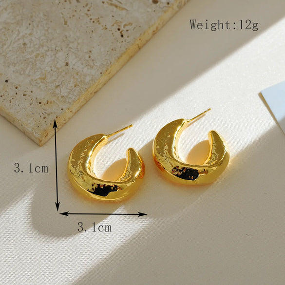 1 Pair Elegant Basic Classic Style C Shape Copper 18K Gold Plated Ear Studs