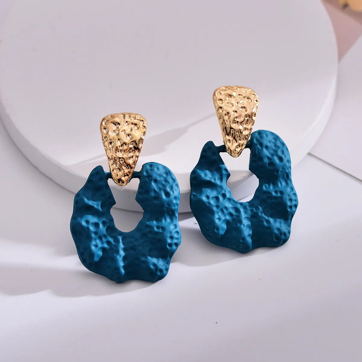 1 Pair Elegant Basic Streetwear Geometric Plating Alloy Drop Earrings