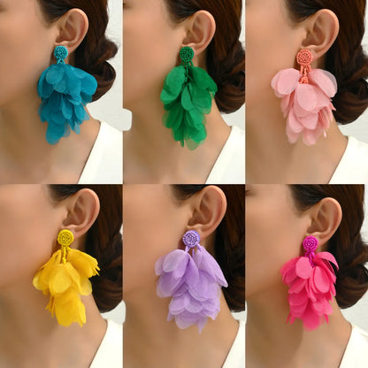 1 Pair Elegant Bohemian Petal Yarn Silk Zinc Alloy Dangling Earrings