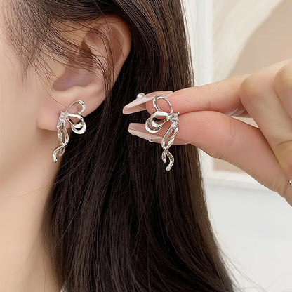 1 Pair Elegant Bow Knot Alloy White Gold Plated Ear Studs