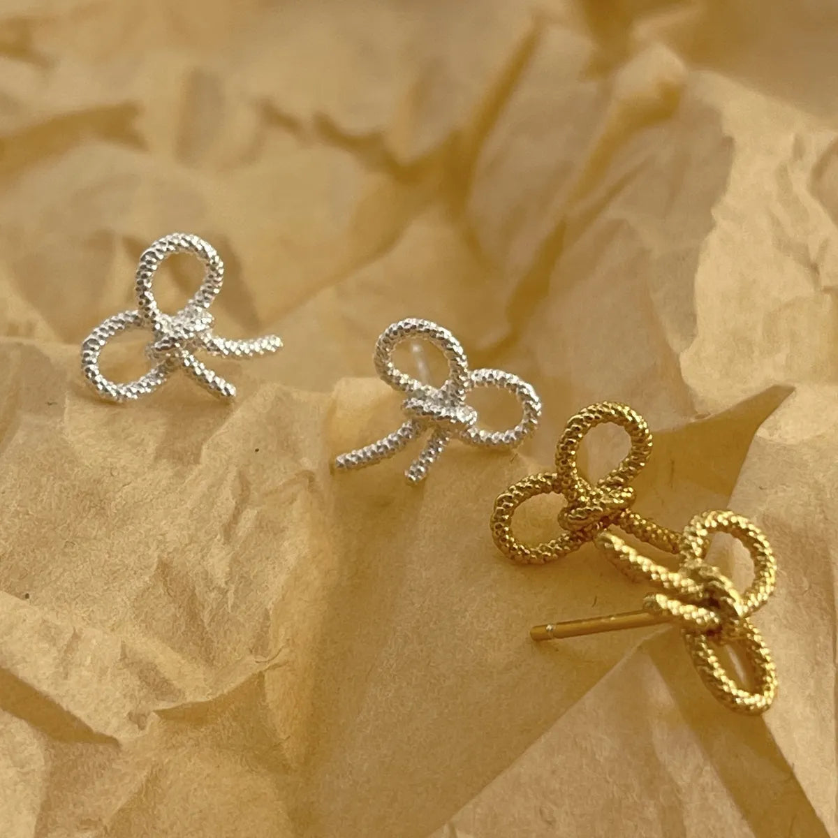 1 Pair Elegant Bow Knot Plating Sterling Silver Ear Studs