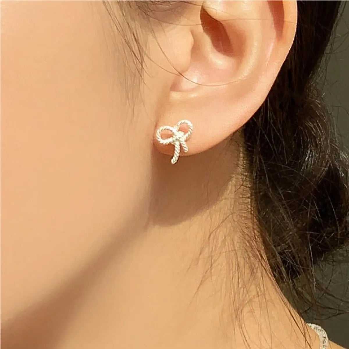 1 Pair Elegant Bow Knot Plating Sterling Silver Ear Studs