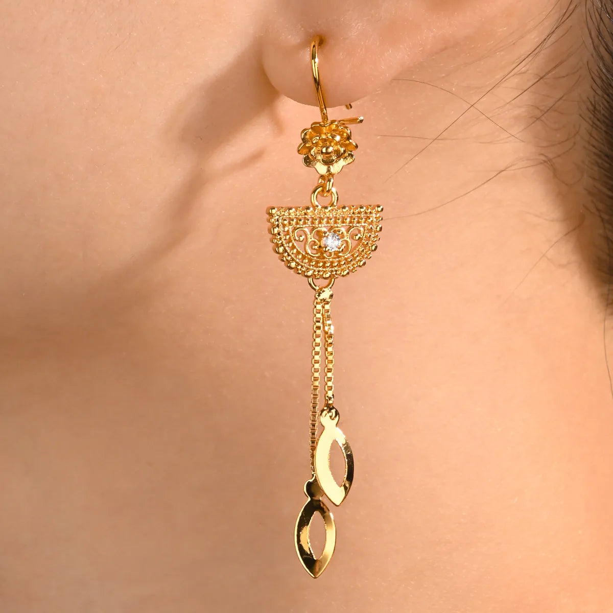 1 Pair Elegant Bridal Geometric Tassel Inlay Copper Zircon Gold Plated Drop Earrings