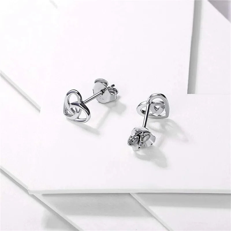 1 Pair Elegant Celtic Knot Heart Shape Sterling Silver Ear Studs