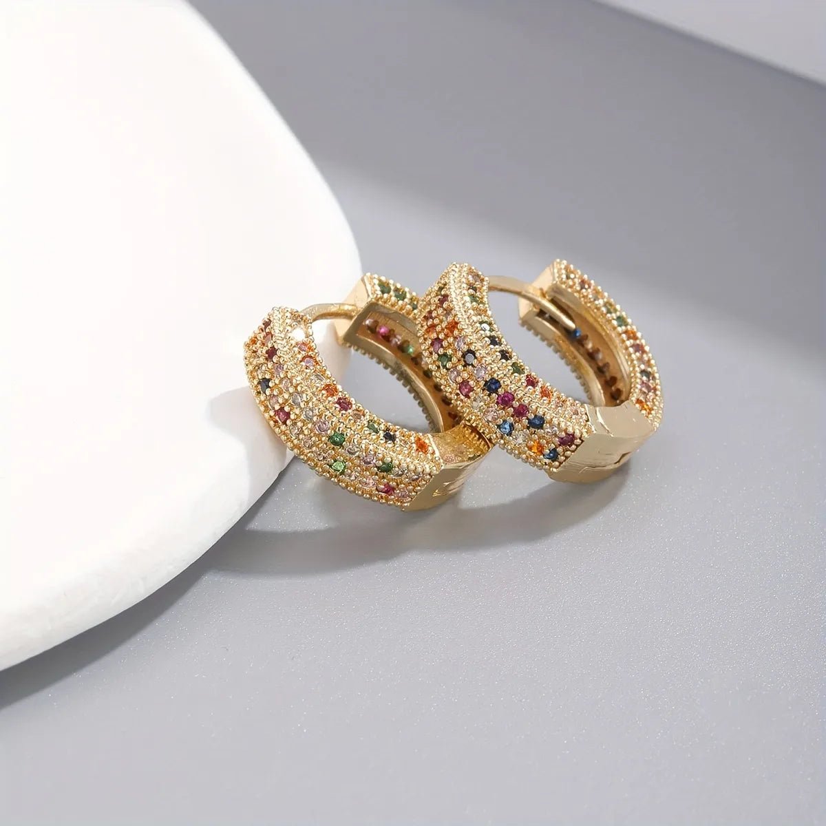 1 Pair Elegant Circle Plating Inlay Copper Zircon Gold Plated Hoop Earrings