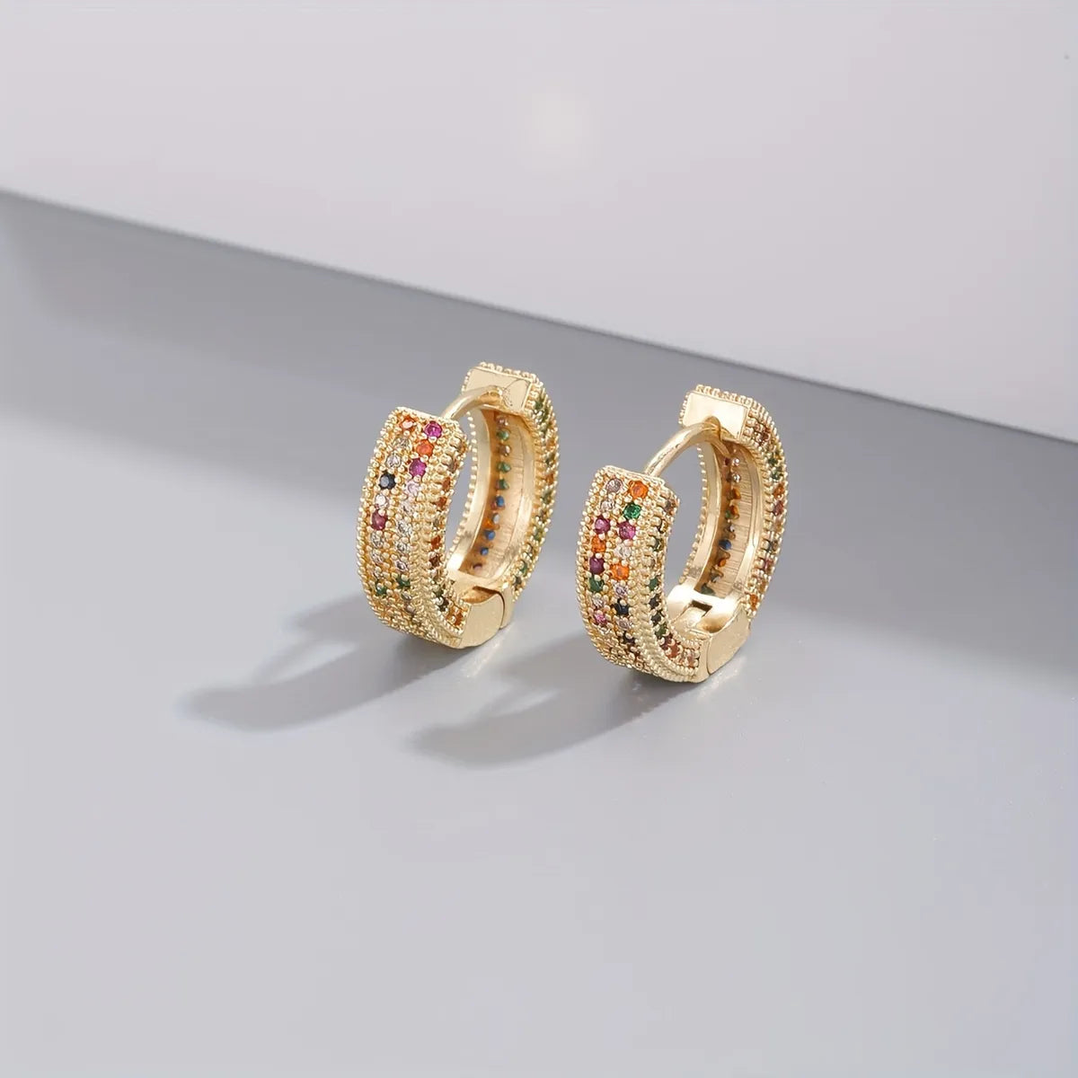 1 Pair Elegant Circle Plating Inlay Copper Zircon Gold Plated Hoop Earrings