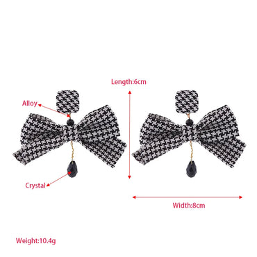 1 Pair Elegant Classic Style Houndstooth Bow Knot Inlay Alloy Cloth Artificial Crystal Gold Plated Drop Earrings