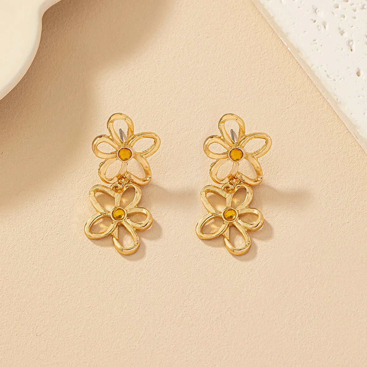 1 Pair Elegant Classic Style Streetwear Flower Inlay Zinc Alloy Rhinestones Drop Earrings