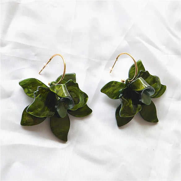 1 Pair Elegant Classic Style Streetwear Flower Petal Arylic Metal Drop Earrings