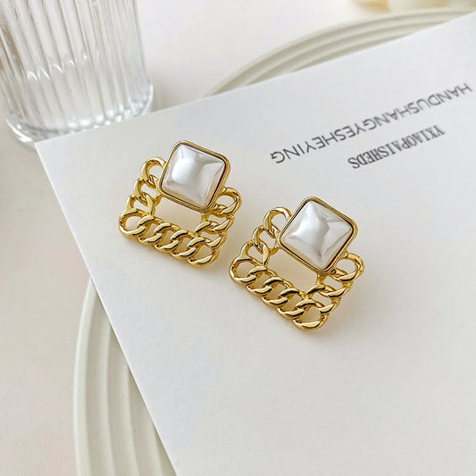 1 Pair Elegant Classic Style Streetwear Square Inlay Alloy Artificial Pearls Ear Studs