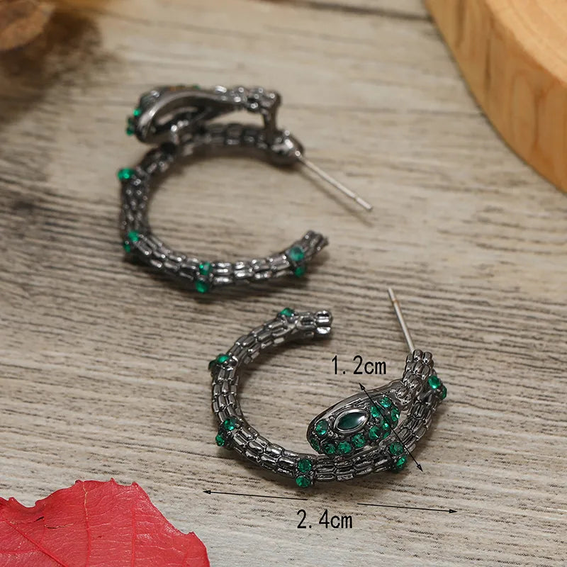 1 Pair Elegant Classical Snake Asymmetrical Alloy Ear Studs