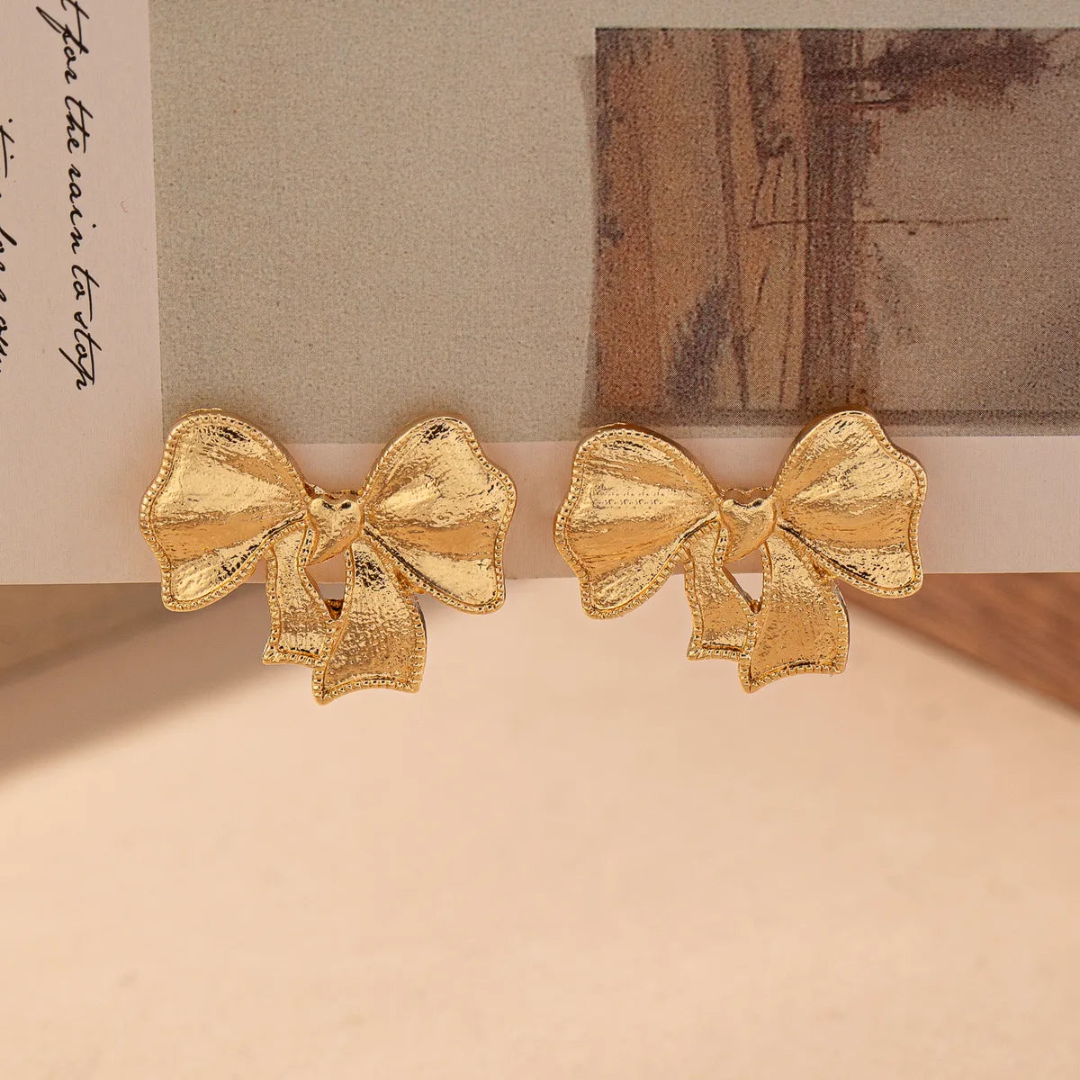 1 Pair Elegant Cute Bow Knot Plating Alloy 14K Gold Plated Ear Studs