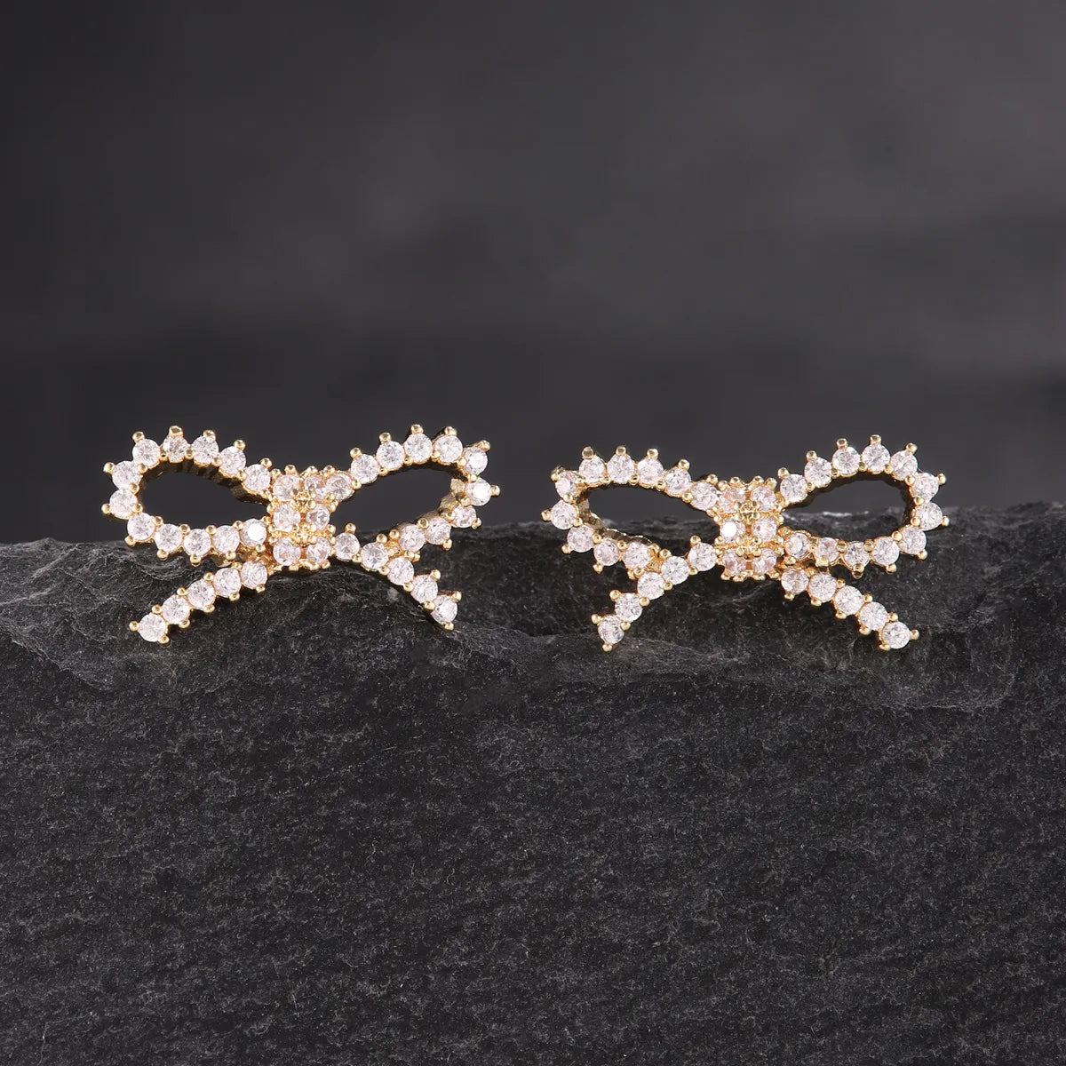 1 Pair Elegant Cute Butterfly Bow Knot Plating Inlay Copper Zircon 18K Gold Plated Ear Studs