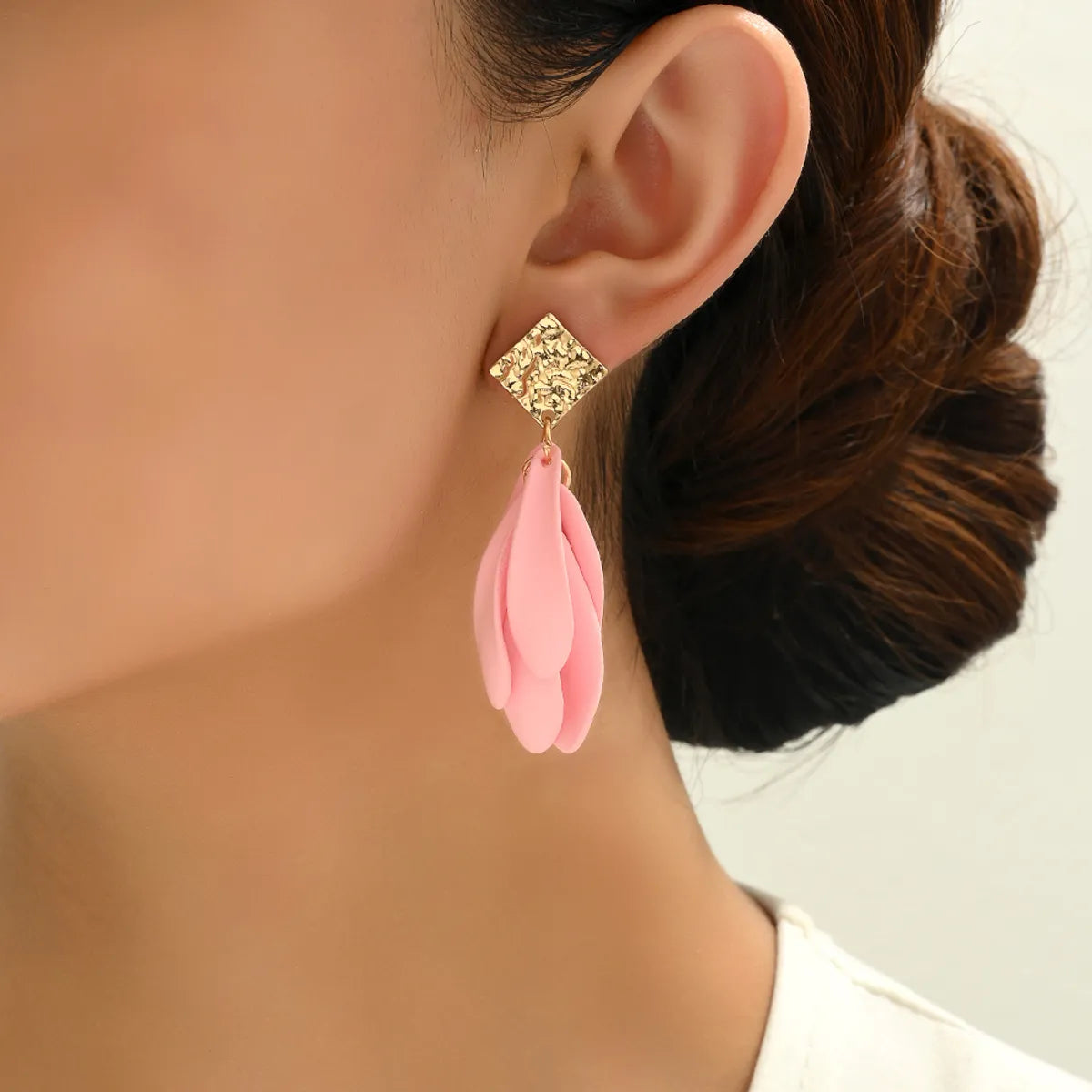 1 Pair Elegant Cute Romantic Petal Tassel Zinc Alloy Drop Earrings