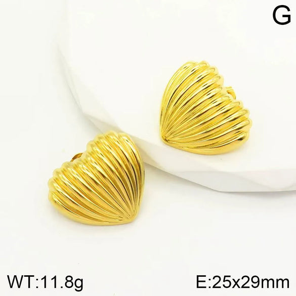 1 Pair Elegant Cute Sweet Heart Shape Shell Plating Casting 304 Stainless Steel 18K Gold Plated Ear Studs