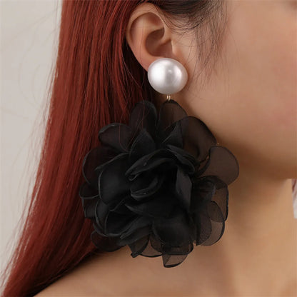 1 Pair Elegant Exaggerated Flower Alloy Cloth Drop Earrings