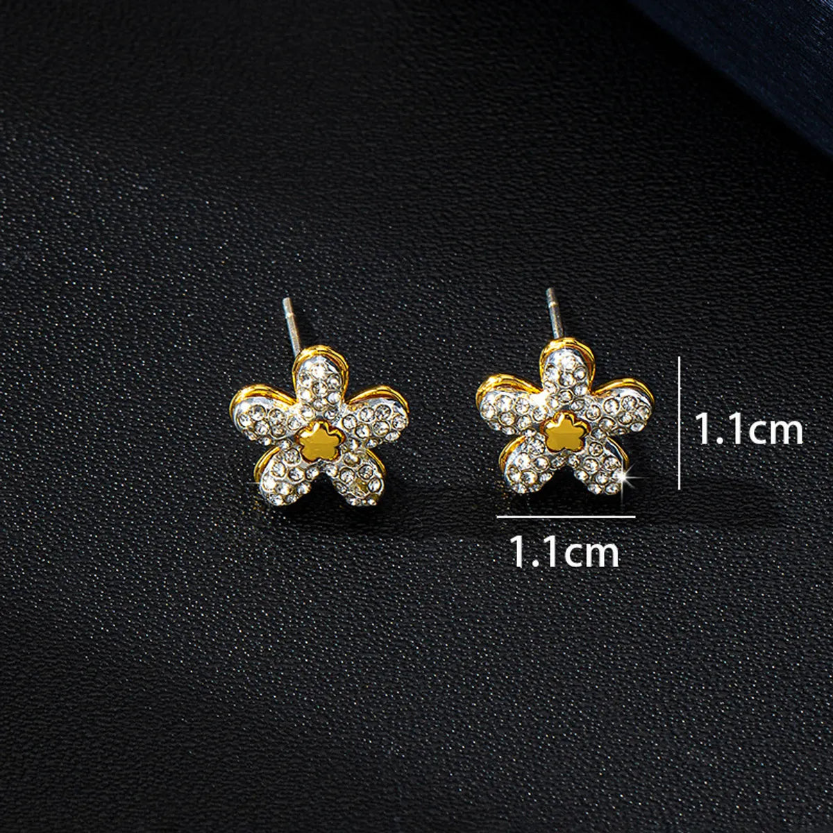 1 Pair Elegant Flower Copper Ear Studs