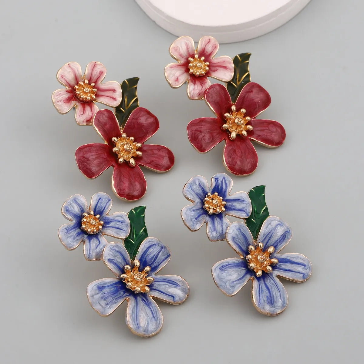 1 Pair Elegant Flower Enamel Alloy Drop Earrings