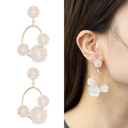 1 Pair Elegant Flower Inlay Alloy Resin Glass Drop Earrings