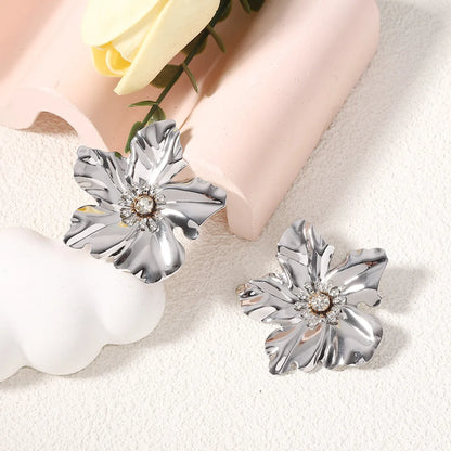 1 Pair Elegant Flower Inlay Metal Rhinestones Ear Studs