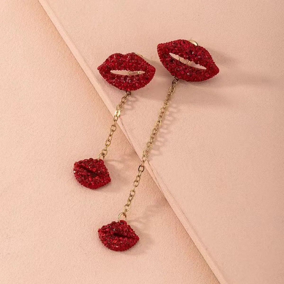 1 Pair Elegant Funny Lips Alloy Drop Earrings