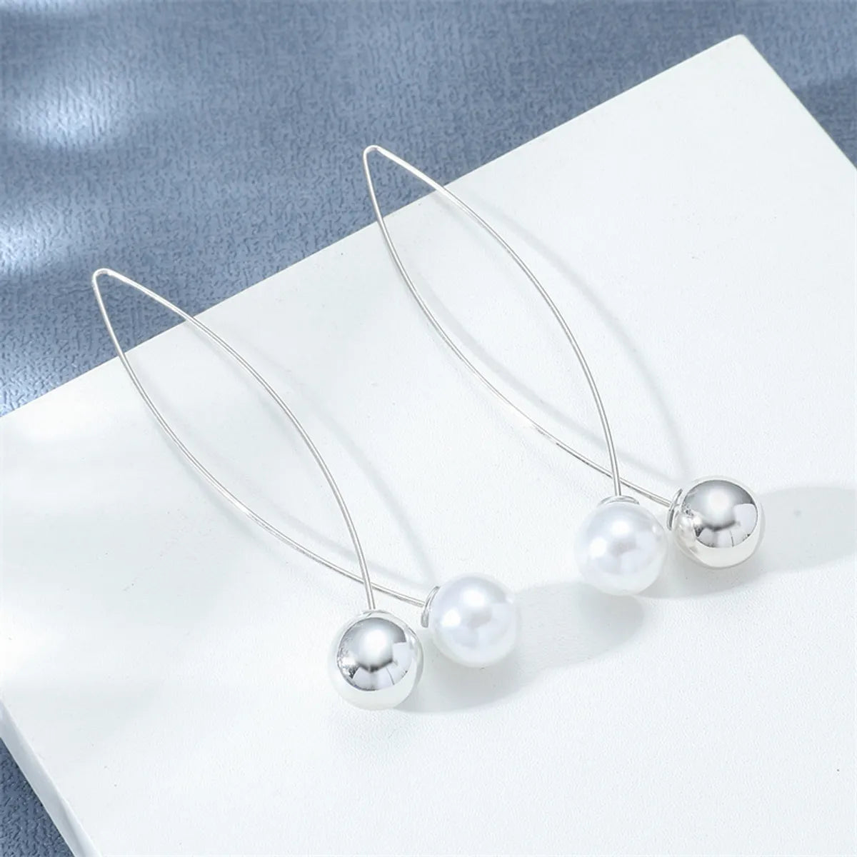 1 Pair Elegant Geometric Alloy Plating Artificial Pearls Women's Drop Earrings