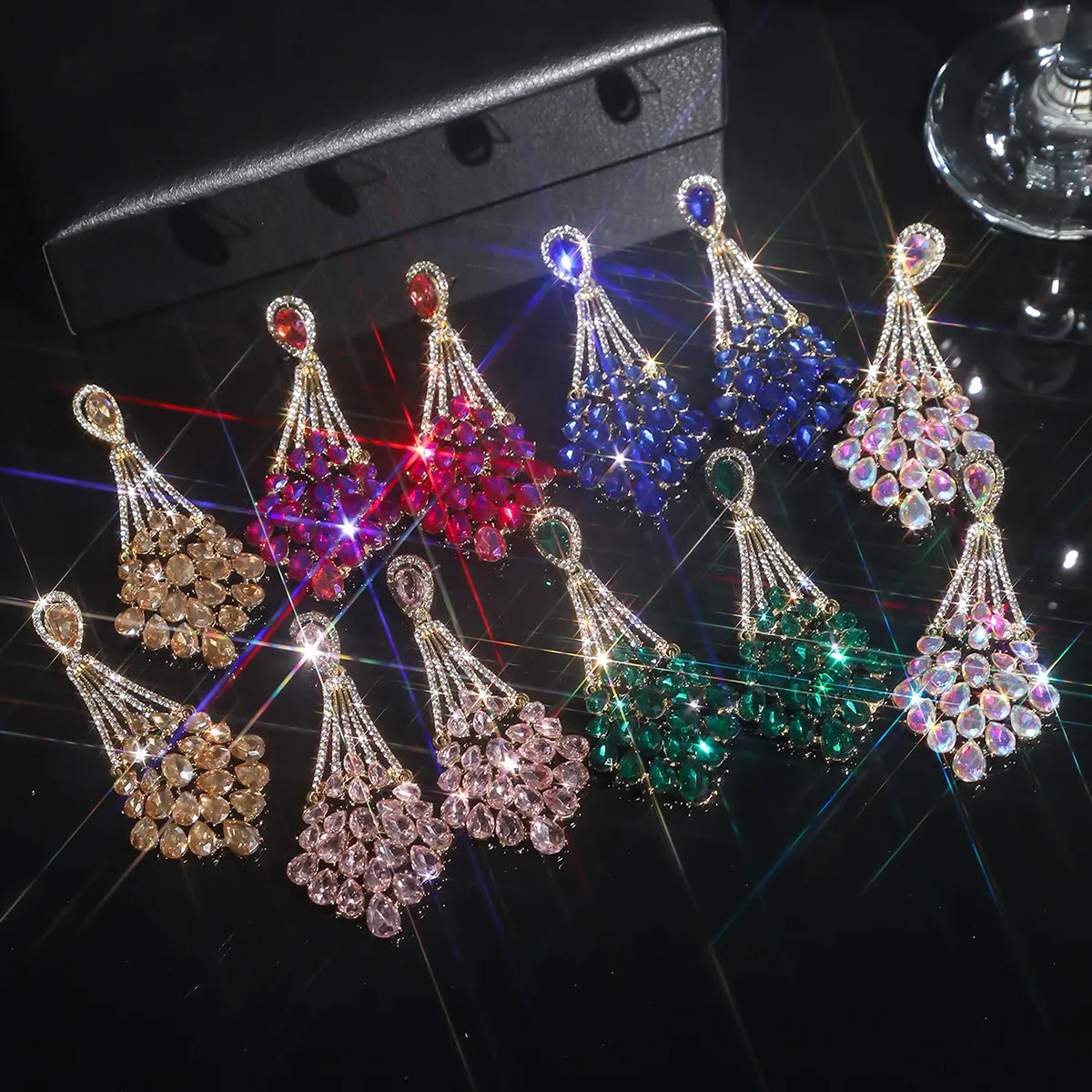 1 Pair Elegant Geometric Color Block Plating Inlay Alloy Rhinestones Zircon Drop Earrings