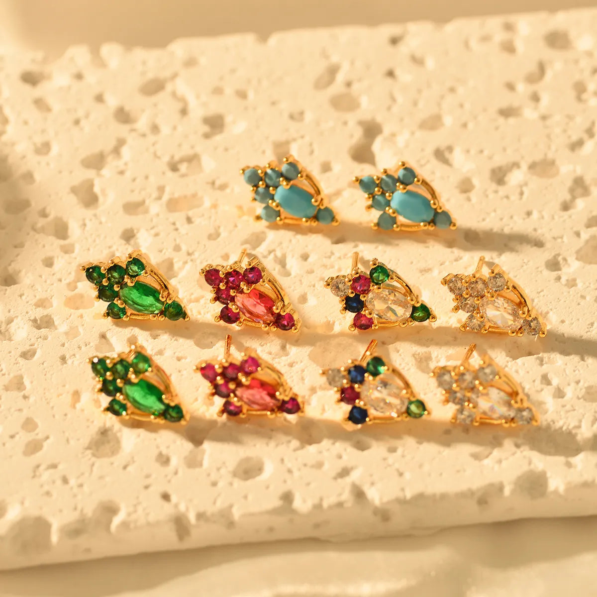 1 Pair Elegant Geometric Inlay Alloy Gem Zircon Ear Studs