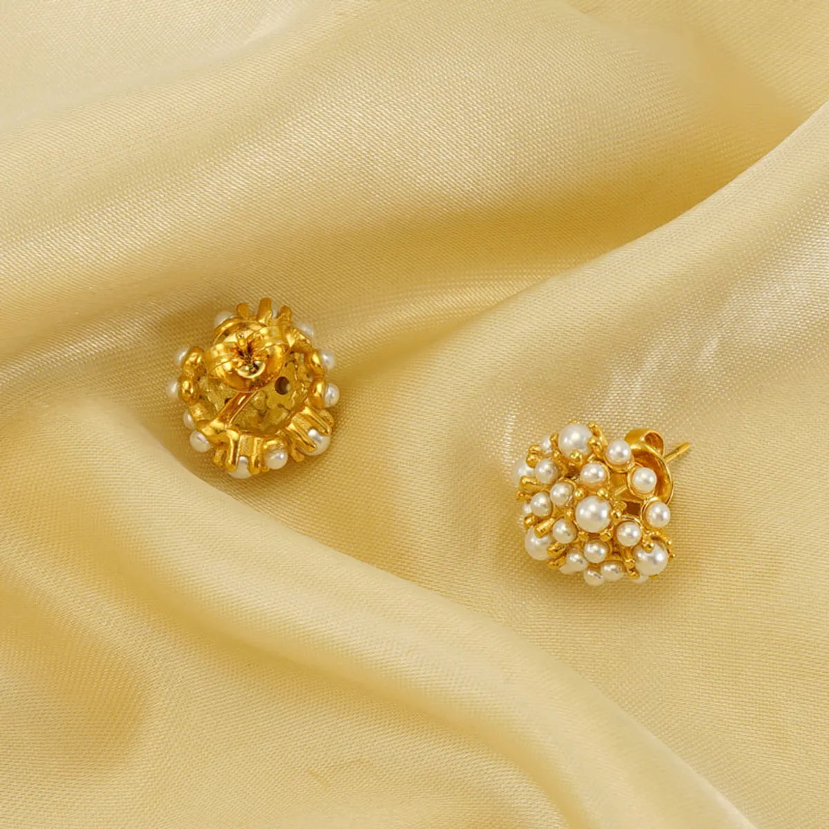 1 Pair Elegant Geometric Polishing Plating Inlay Stainless Steel Freshwater Pearl 18k Gold Plated Ear Studs