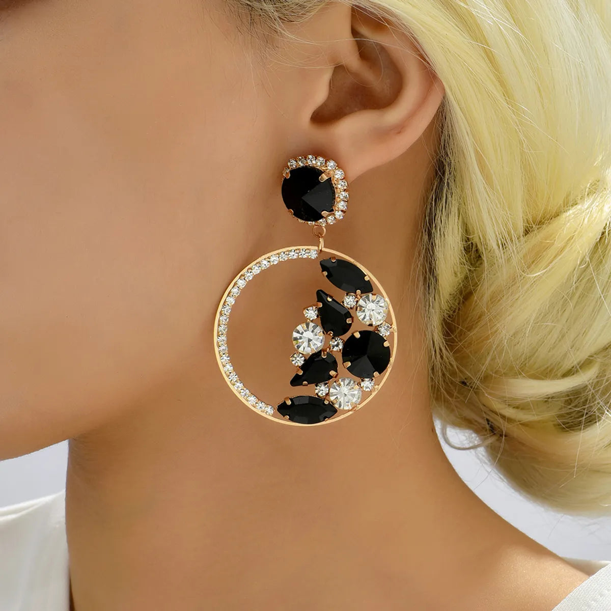 1 Pair Elegant Glam Formal Round Inlay Copper Alloy Rhinestones Drop Earrings