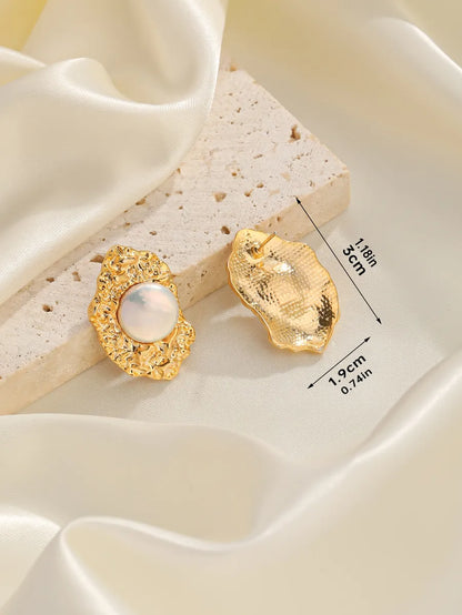 1 Pair Elegant Glam Geometric Plating Inlay Copper Freshwater Pearl 18k Gold Plated Ear Studs