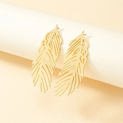 1 Pair Elegant Glam Lady Leaf Plating Hollow Out Alloy 14k Gold Plated Ear Studs