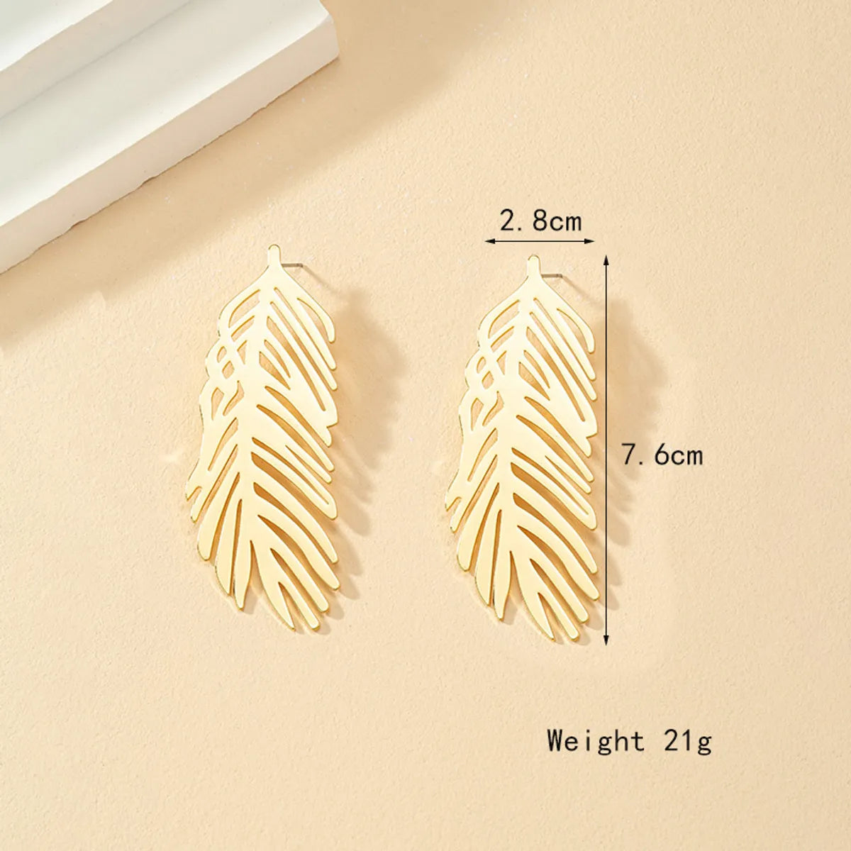 1 Pair Elegant Glam Lady Leaf Plating Hollow Out Alloy 14k Gold Plated Ear Studs